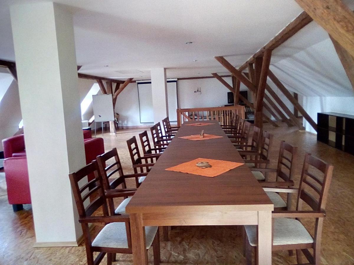 Hostinec U Janatu S Ubytovanim Cestin Exterior foto